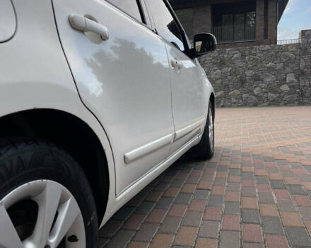 Ниссан Ноут 2012 в Житомире на Automoto.ua Белый Ниссан Ноут, объемом двигателя 1.39 л и пробегом 320 тыс. км за 4700 $, фото 5 на Automoto.ua