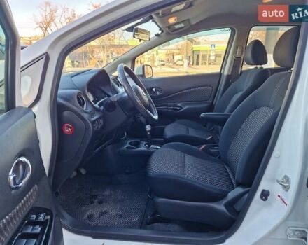 Білий Ніссан Ноут, об'ємом двигуна 1.2 л та пробігом 46 тис. км за 7800 $, фото 6 на Automoto.ua