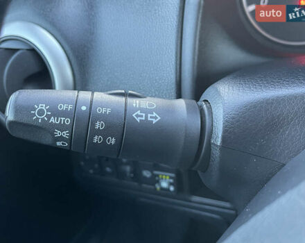 Білий Ніссан Ноут, об'ємом двигуна 1.6 л та пробігом 187 тис. км за 7500 $, фото 17 на Automoto.ua