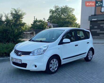 Білий Ніссан Ноут, об'ємом двигуна 1.6 л та пробігом 52 тис. км за 7700 $, фото 1 на Automoto.ua