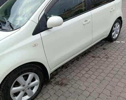 Белый Ниссан Ноут, объемом двигателя 1.5 л и пробегом 63 тыс. км за 7800 $, фото 2 на Automoto.ua