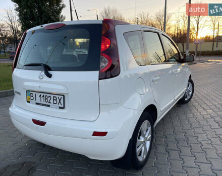 Білий Ніссан Ноут, об'ємом двигуна 1.6 л та пробігом 187 тис. км за 7500 $, фото 1 на Automoto.ua