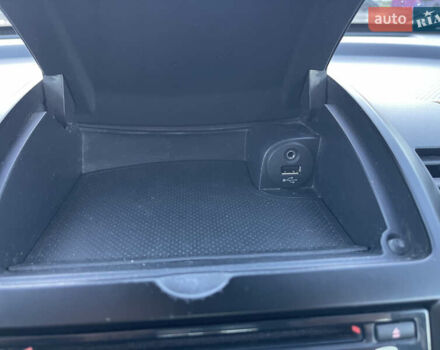 Білий Ніссан Ноут, об'ємом двигуна 1.6 л та пробігом 187 тис. км за 7500 $, фото 20 на Automoto.ua