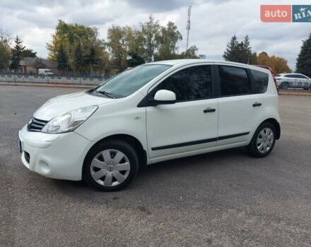 Белый Ниссан Ноут, объемом двигателя 1.39 л и пробегом 115 тыс. км за 6500 $, фото 4 на Automoto.ua