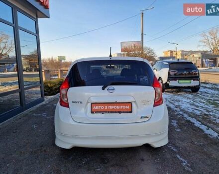 Білий Ніссан Ноут, об'ємом двигуна 1.2 л та пробігом 46 тис. км за 7800 $, фото 3 на Automoto.ua