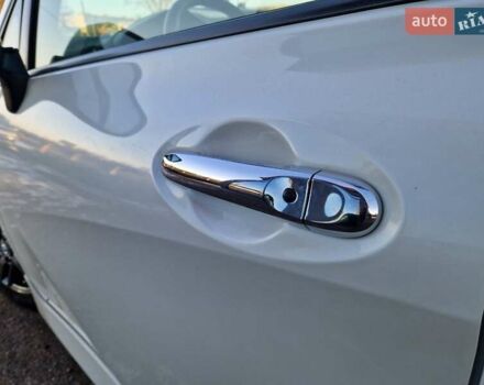 Білий Ніссан Ноут, об'ємом двигуна 1.2 л та пробігом 46 тис. км за 7800 $, фото 9 на Automoto.ua