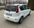 Белый Ниссан Ноут, объемом двигателя 1.39 л и пробегом 134 тыс. км за 7800 $, фото 6 на Automoto.ua