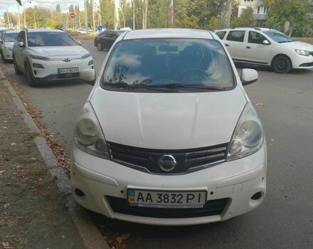 Белый Ниссан Ноут, объемом двигателя 1.4 л и пробегом 187 тыс. км за 6700 $, фото 5 на Automoto.ua