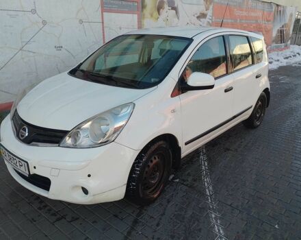 Белый Ниссан Ноут, объемом двигателя 1.4 л и пробегом 187 тыс. км за 6700 $, фото 1 на Automoto.ua