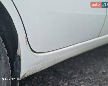 Белый Ниссан Ноут, объемом двигателя 1.5 л и пробегом 245 тыс. км за 6800 $, фото 9 на Automoto.ua