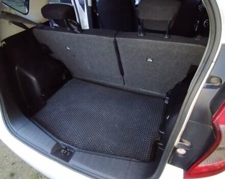 Белый Ниссан Ноут, объемом двигателя 1.2 л и пробегом 70 тыс. км за 7200 $, фото 31 на Automoto.ua