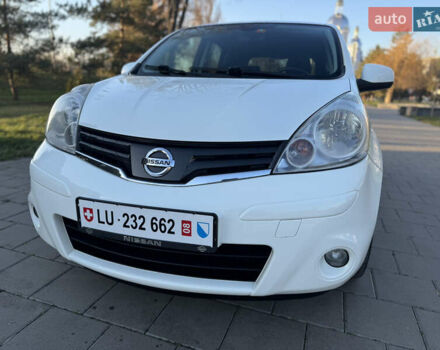 Белый Ниссан Ноут, объемом двигателя 1.6 л и пробегом 169 тыс. км за 10299 $, фото 3 на Automoto.ua