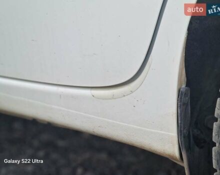 Белый Ниссан Ноут, объемом двигателя 1.5 л и пробегом 245 тыс. км за 6800 $, фото 11 на Automoto.ua