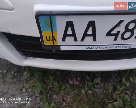 Білий Ніссан Ноут, об'ємом двигуна 1.4 л та пробігом 90 тис. км за 6000 $, фото 7 на Automoto.ua