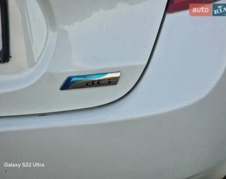 Белый Ниссан Ноут, объемом двигателя 1.5 л и пробегом 245 тыс. км за 6800 $, фото 13 на Automoto.ua