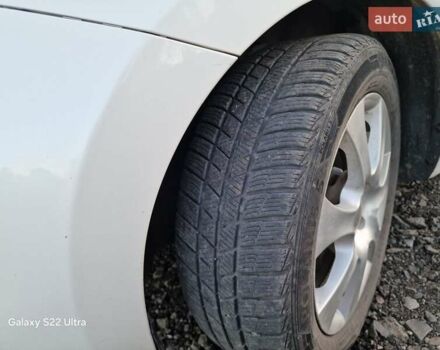 Белый Ниссан Ноут, объемом двигателя 1.5 л и пробегом 245 тыс. км за 6800 $, фото 27 на Automoto.ua