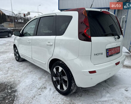 Белый Ниссан Ноут, объемом двигателя 1.6 л и пробегом 169 тыс. км за 9799 $, фото 6 на Automoto.ua