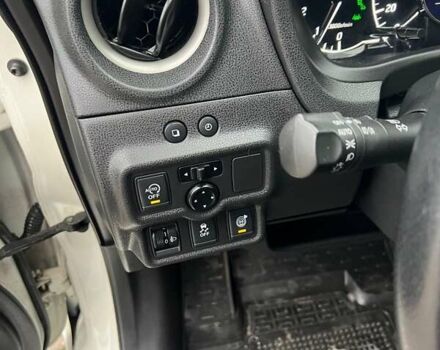 Белый Ниссан Ноут, объемом двигателя 1.5 л и пробегом 256 тыс. км за 8150 $, фото 19 на Automoto.ua