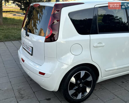 Белый Ниссан Ноут, объемом двигателя 1.6 л и пробегом 169 тыс. км за 10299 $, фото 52 на Automoto.ua