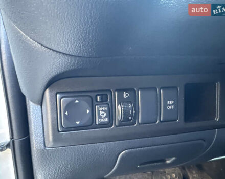 Белый Ниссан Ноут, объемом двигателя 1.6 л и пробегом 169 тыс. км за 10299 $, фото 34 на Automoto.ua