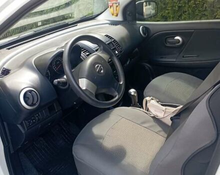 Белый Ниссан Ноут, объемом двигателя 1.39 л и пробегом 119 тыс. км за 7600 $, фото 5 на Automoto.ua