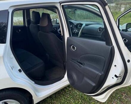 Білий Ніссан Ноут, об'ємом двигуна 1.6 л та пробігом 115 тис. км за 8000 $, фото 5 на Automoto.ua