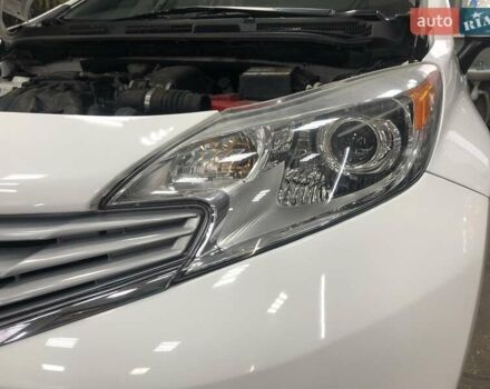 Білий Ніссан Ноут, об'ємом двигуна 1.6 л та пробігом 150 тис. км за 9300 $, фото 3 на Automoto.ua