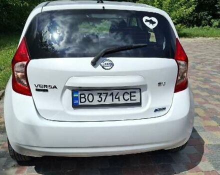 Белый Ниссан Ноут, объемом двигателя 1.6 л и пробегом 143 тыс. км за 9000 $, фото 4 на Automoto.ua