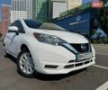 Белый Ниссан Ноут, объемом двигателя 1.6 л и пробегом 80 тыс. км за 9700 $, фото 2 на Automoto.ua