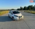 Білий Ніссан Ноут, об'ємом двигуна 1.6 л та пробігом 123 тис. км за 10500 $, фото 1 на Automoto.ua