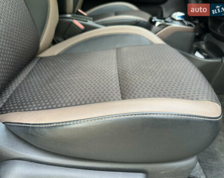 Білий Ніссан Ноут, об'ємом двигуна 1.2 л та пробігом 55 тис. км за 12800 $, фото 31 на Automoto.ua