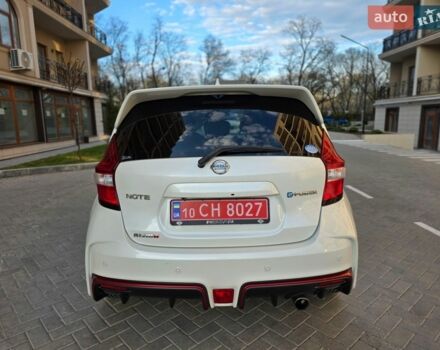 Білий Ніссан Ноут, об'ємом двигуна 1.2 л та пробігом 59 тис. км за 13500 $, фото 6 на Automoto.ua