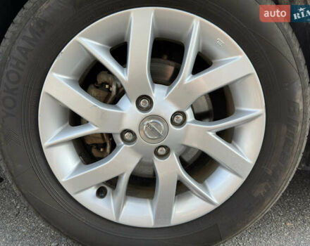 Білий Ніссан Ноут, об'ємом двигуна 1.2 л та пробігом 55 тис. км за 12800 $, фото 12 на Automoto.ua