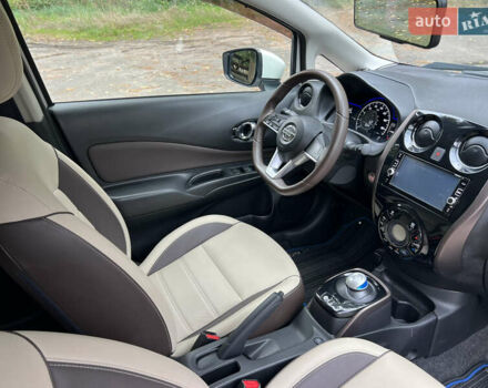 Білий Ніссан Ноут, об'ємом двигуна 1.2 л та пробігом 88 тис. км за 12200 $, фото 20 на Automoto.ua