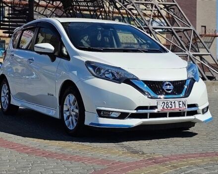 Белый Ниссан Ноут, объемом двигателя 1.2 л и пробегом 35 тыс. км за 10700 $, фото 7 на Automoto.ua