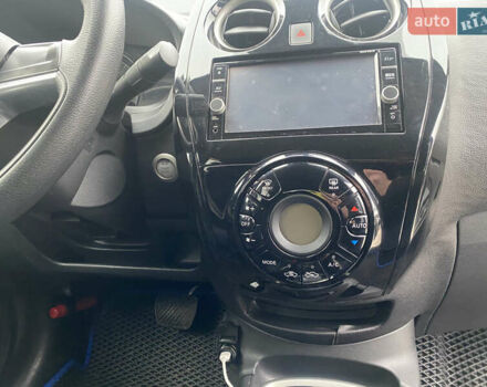 Белый Ниссан Ноут, объемом двигателя 1.2 л и пробегом 71 тыс. км за 11899 $, фото 16 на Automoto.ua