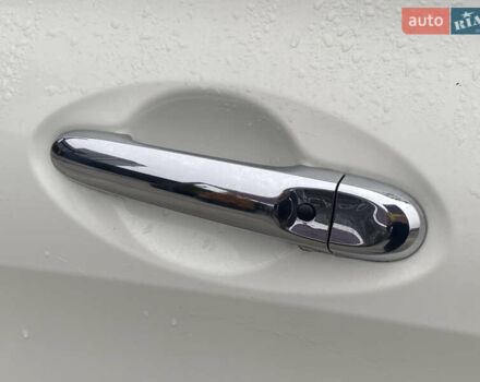 Белый Ниссан Ноут, объемом двигателя 1.2 л и пробегом 71 тыс. км за 11899 $, фото 7 на Automoto.ua