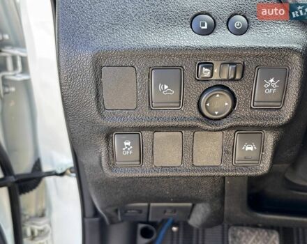 Білий Ніссан Ноут, об'ємом двигуна 1.2 л та пробігом 76 тис. км за 12700 $, фото 23 на Automoto.ua