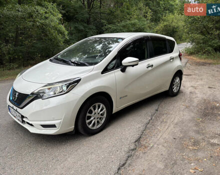 Белый Ниссан Ноут, объемом двигателя 1.2 л и пробегом 69 тыс. км за 11600 $, фото 2 на Automoto.ua