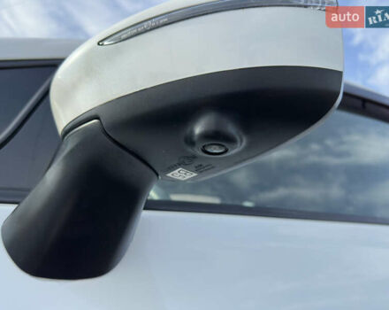 Белый Ниссан Ноут, объемом двигателя 1.2 л и пробегом 38 тыс. км за 12900 $, фото 20 на Automoto.ua