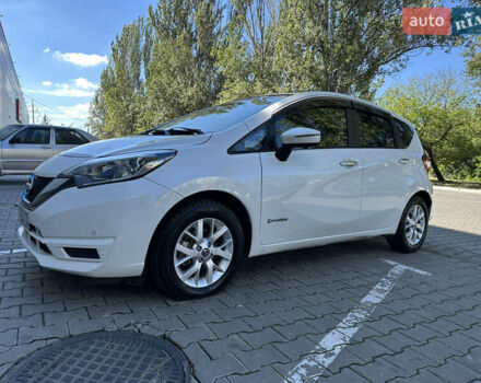 Белый Ниссан Ноут, объемом двигателя 1.2 л и пробегом 52 тыс. км за 12600 $, фото 11 на Automoto.ua
