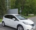 Белый Ниссан Ноут, объемом двигателя 1.2 л и пробегом 65 тыс. км за 12499 $, фото 3 на Automoto.ua