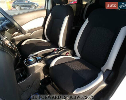 Белый Ниссан Ноут, объемом двигателя 1.2 л и пробегом 37 тыс. км за 12600 $, фото 30 на Automoto.ua