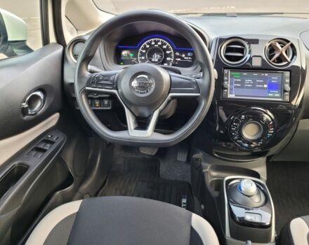 Білий Ніссан Ноут, об'ємом двигуна 1.2 л та пробігом 85 тис. км за 12650 $, фото 21 на Automoto.ua