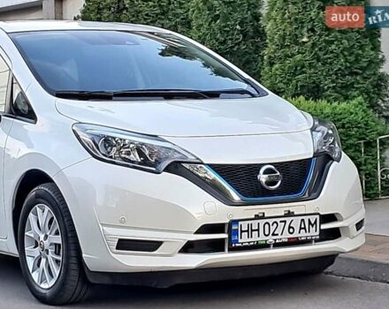 Белый Ниссан Ноут, объемом двигателя 1.2 л и пробегом 116 тыс. км за 12999 $, фото 2 на Automoto.ua