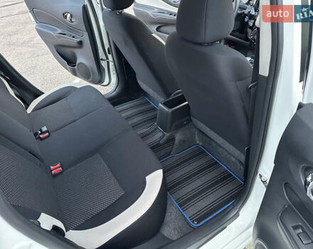 Белый Ниссан Ноут, объемом двигателя 1.2 л и пробегом 52 тыс. км за 12600 $, фото 7 на Automoto.ua