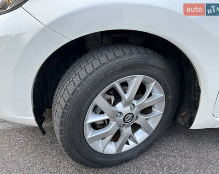 Белый Ниссан Ноут, объемом двигателя 1.2 л и пробегом 52 тыс. км за 12600 $, фото 13 на Automoto.ua