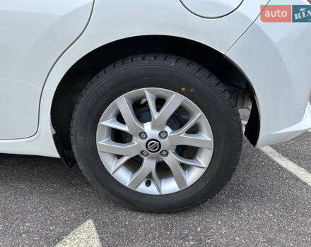 Белый Ниссан Ноут, объемом двигателя 1.2 л и пробегом 52 тыс. км за 12600 $, фото 30 на Automoto.ua