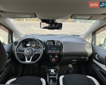 Белый Ниссан Ноут, объемом двигателя 1.2 л и пробегом 38 тыс. км за 12900 $, фото 38 на Automoto.ua