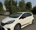 Белый Ниссан Ноут, объемом двигателя 1.2 л и пробегом 95 тыс. км за 13321 $, фото 1 на Automoto.ua